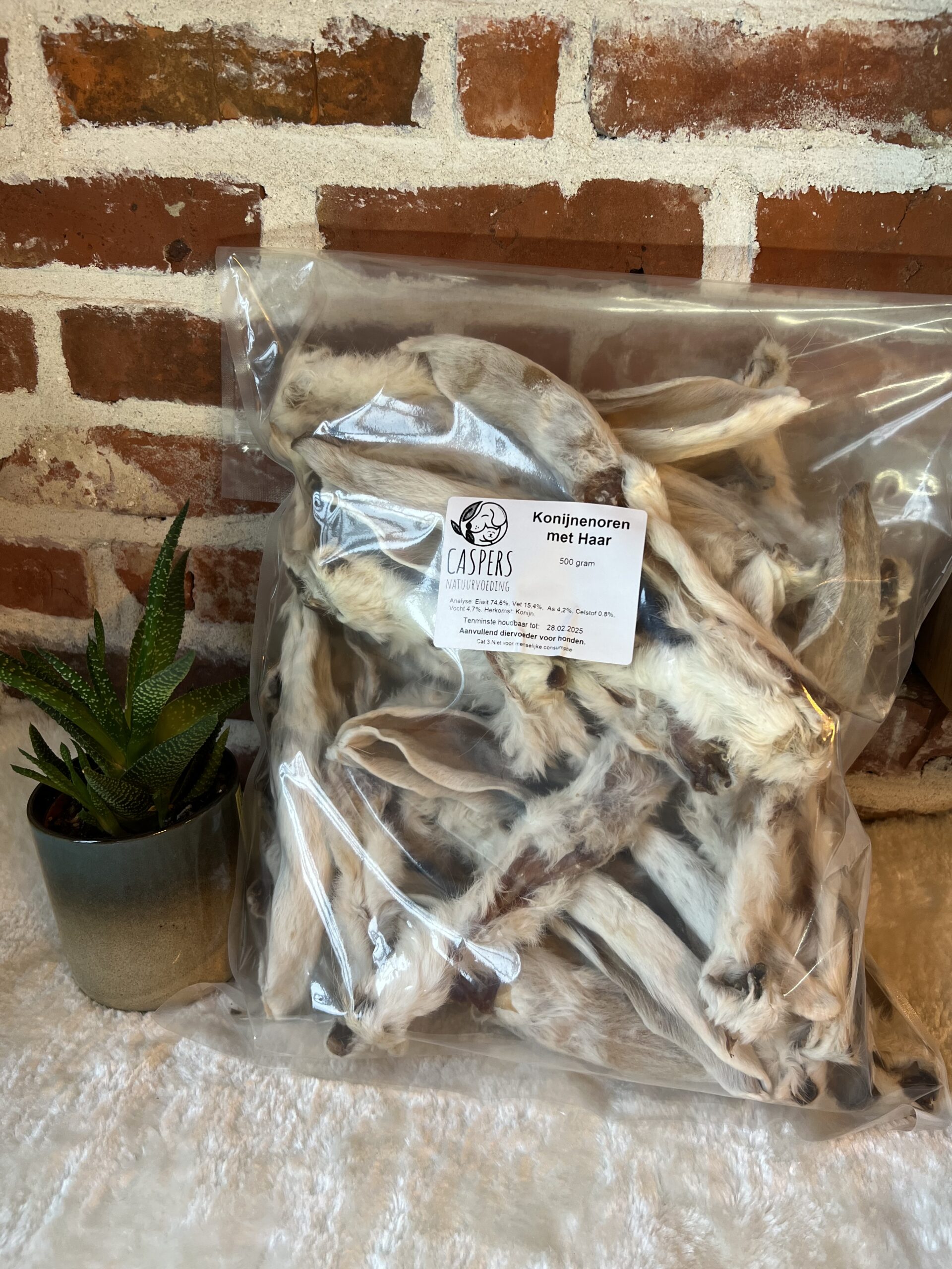 CASPERS Konijnenoren met vacht 500g